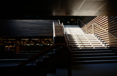 Another photo of the entry stair