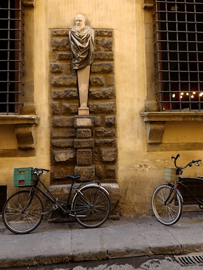 Florentine street scene