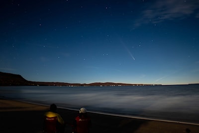 Viewing a comet from Harmony Beach